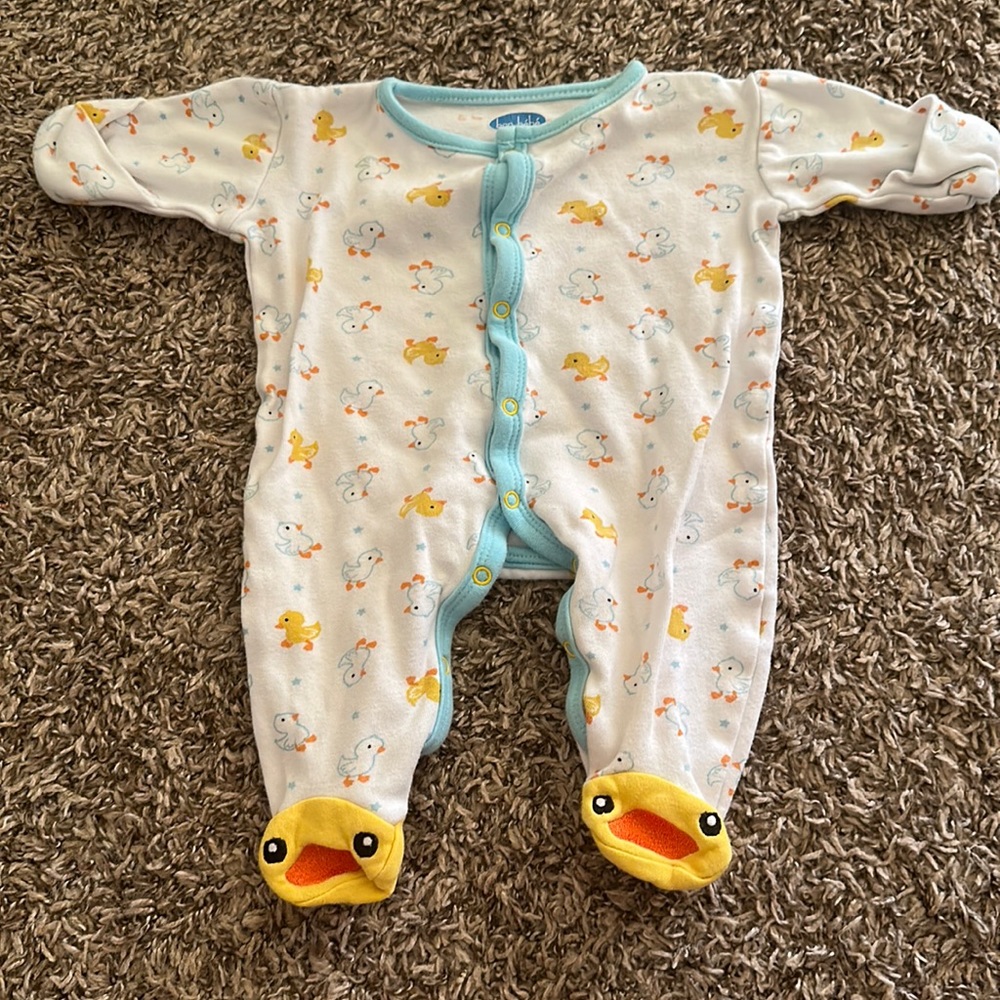 0-3 months gender neutral duckie sleeper
